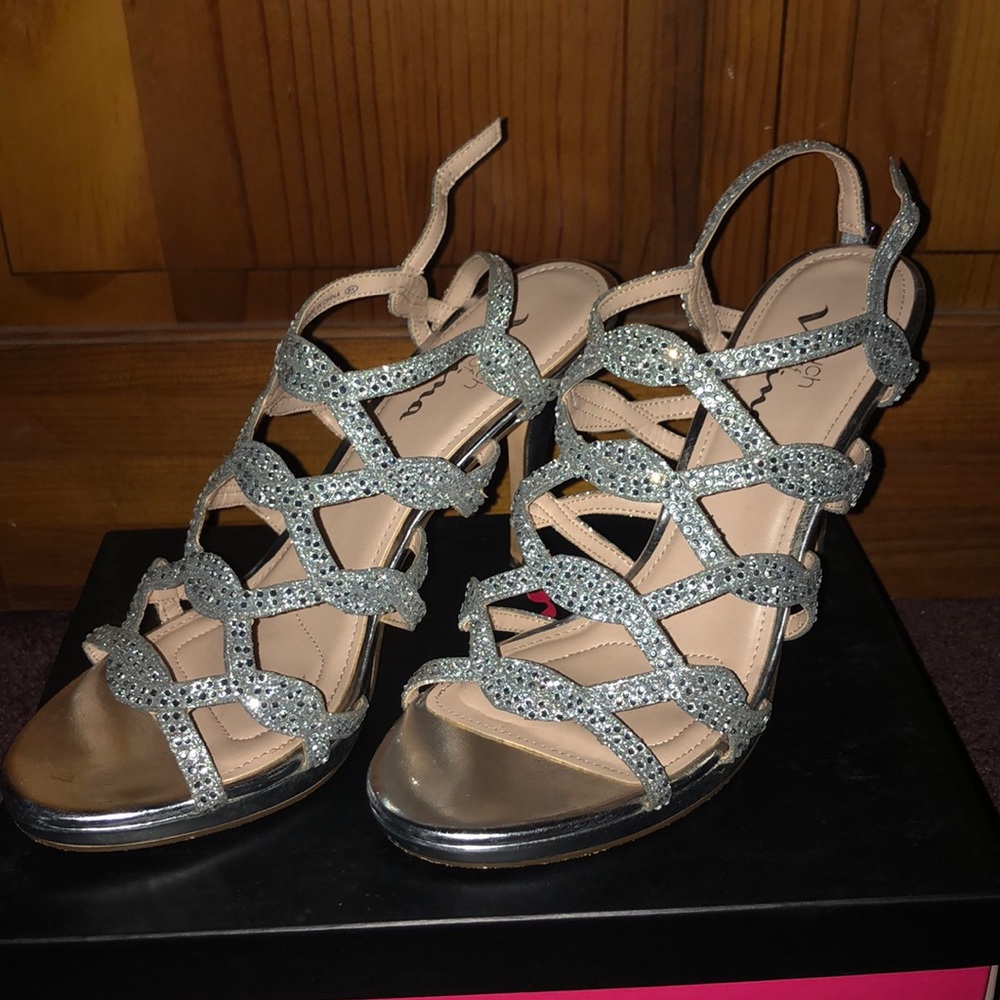 Touch of nina heels